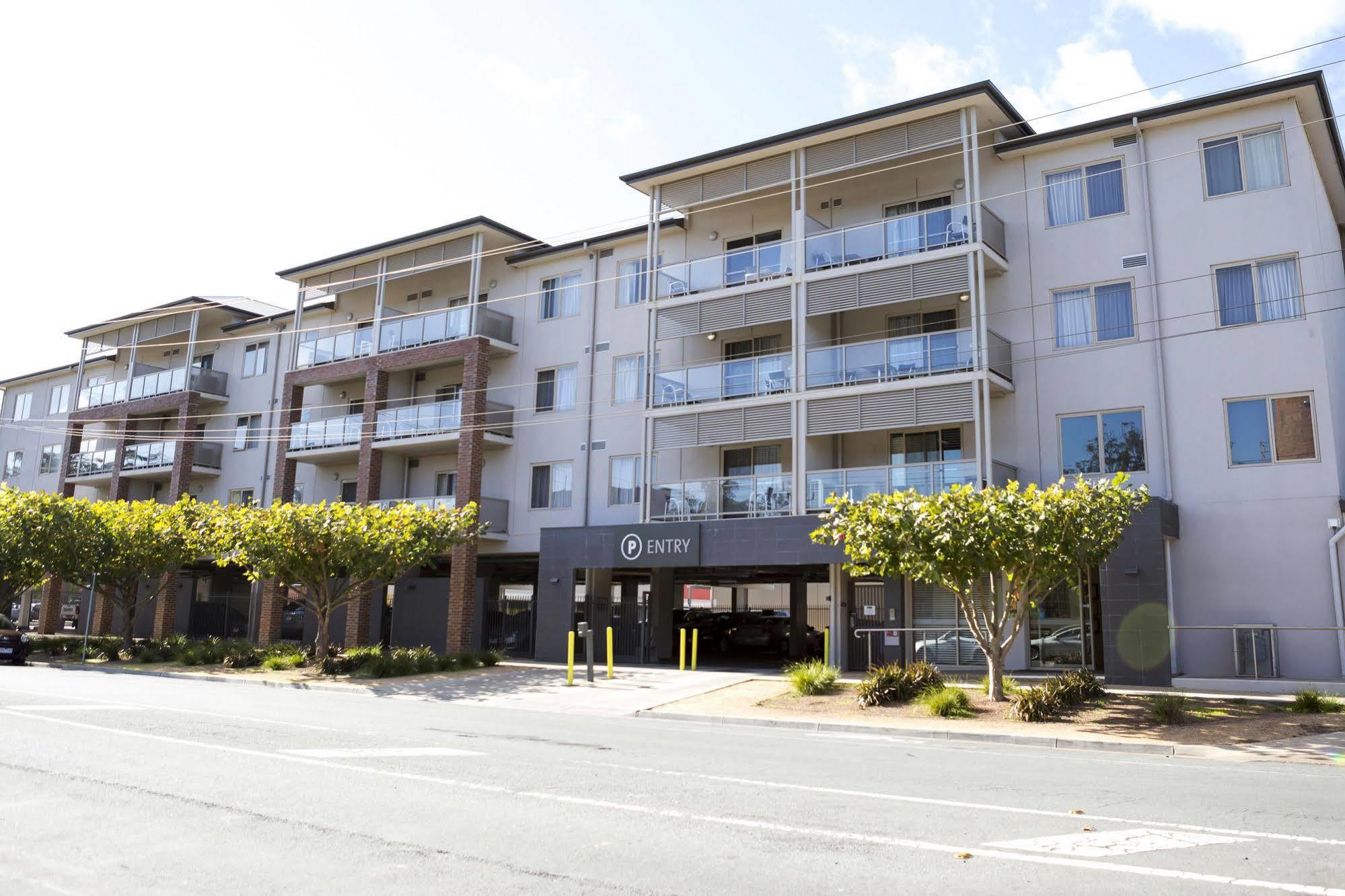 Quest Shepparton Aparthotel Exterior photo
